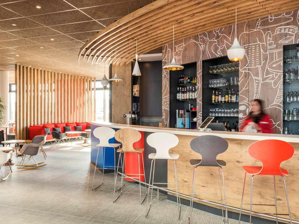 Hotel Ibis Budget Paris Coeur D'Orly Airport Restaurant foto