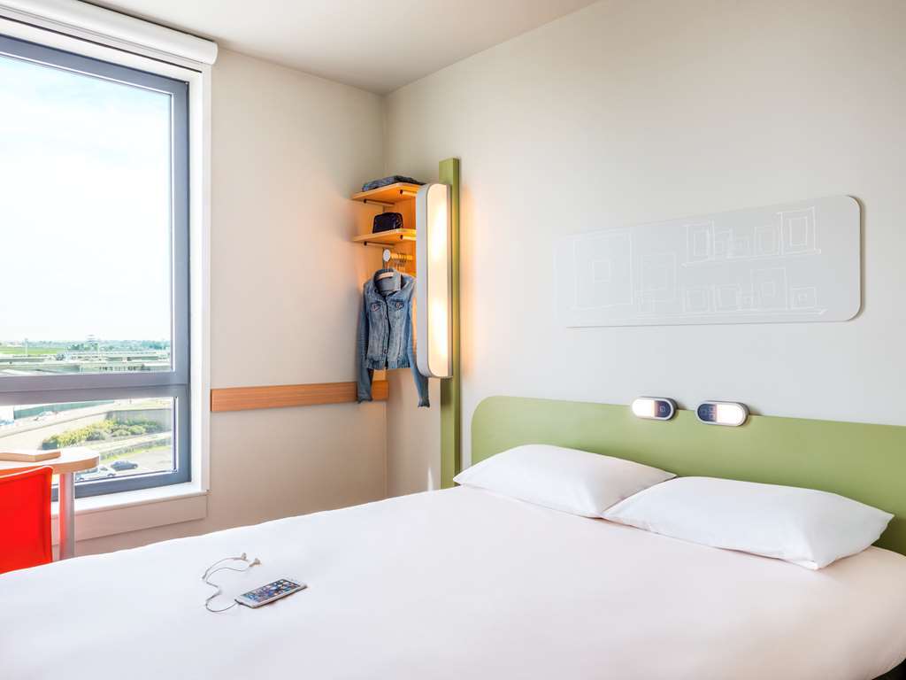 Hotel Ibis Budget Paris Coeur D'Orly Airport Zimmer foto