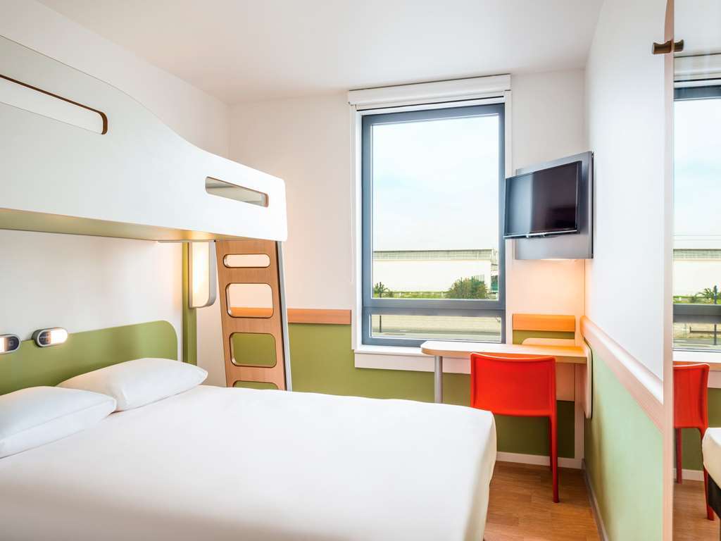 Hotel Ibis Budget Paris Coeur D'Orly Airport Zimmer foto